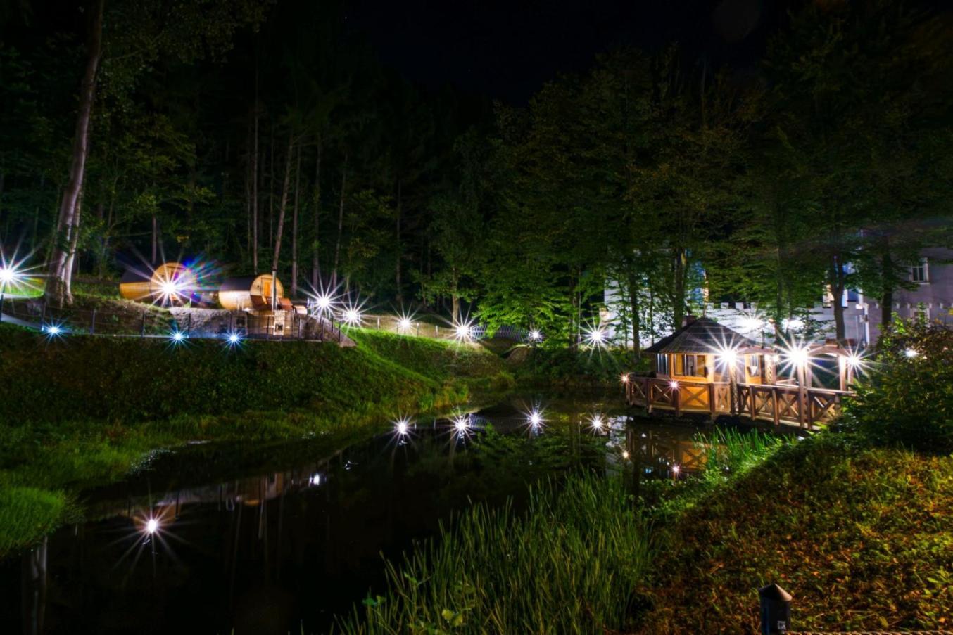 Basztogrod Bed & Breakfast Sanok Exterior photo